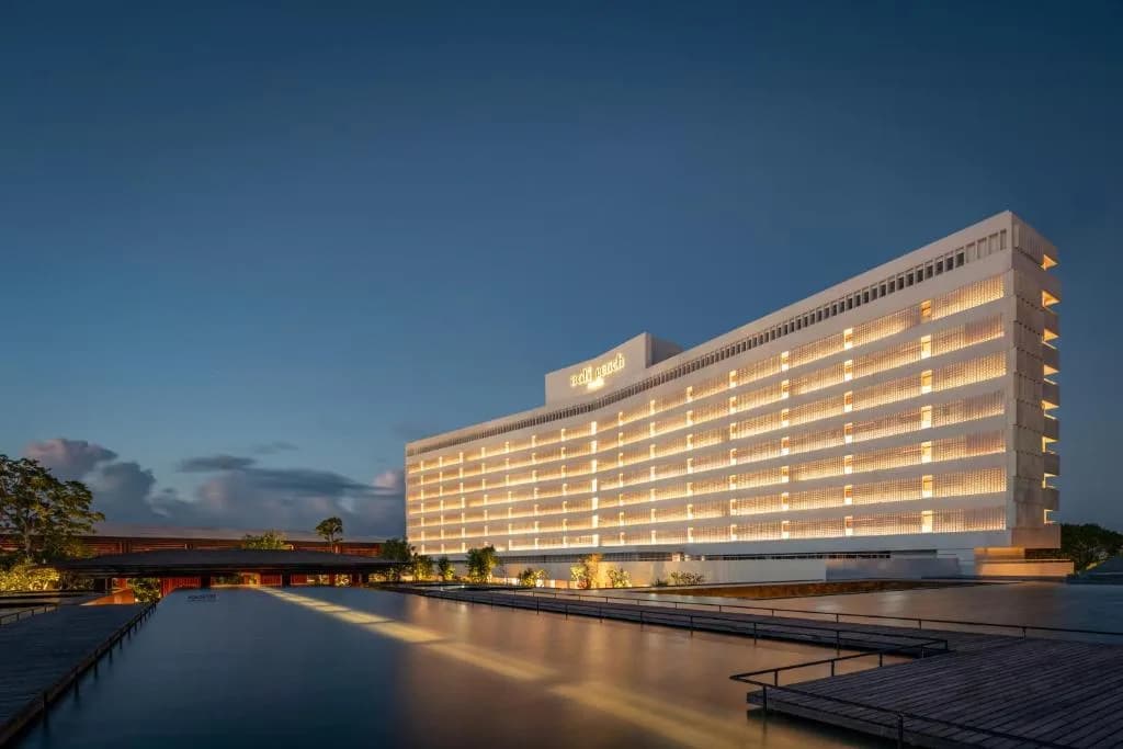 Bali Beach Hotel gallery 1