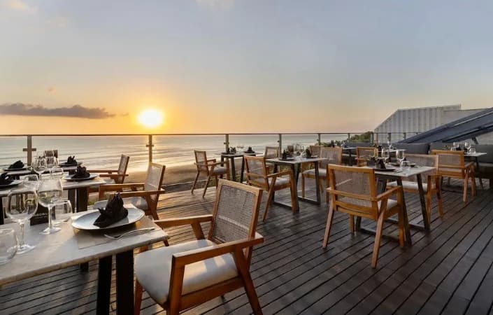 MoonLite Kitchen and Bar Seminyak
