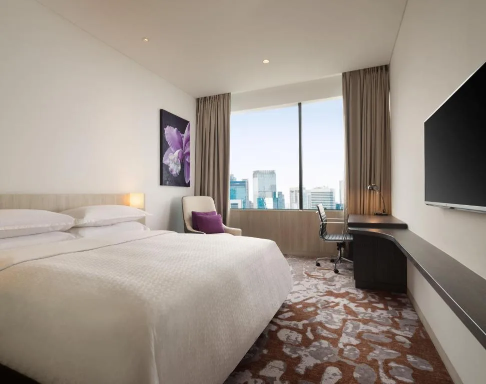 Deluxe Room King
