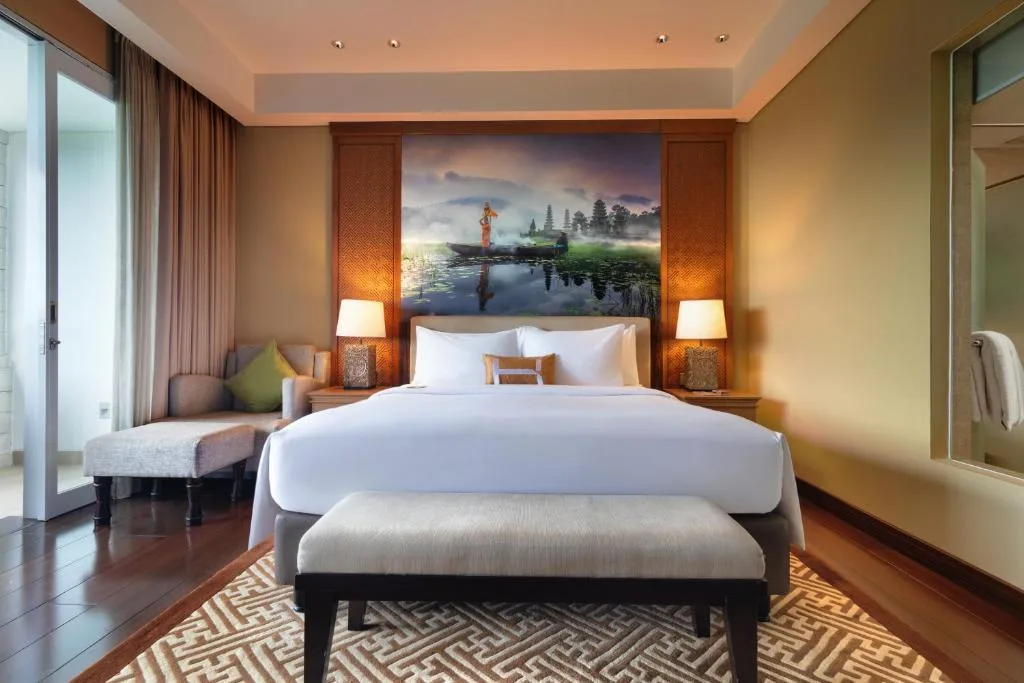 Deluxe Room King