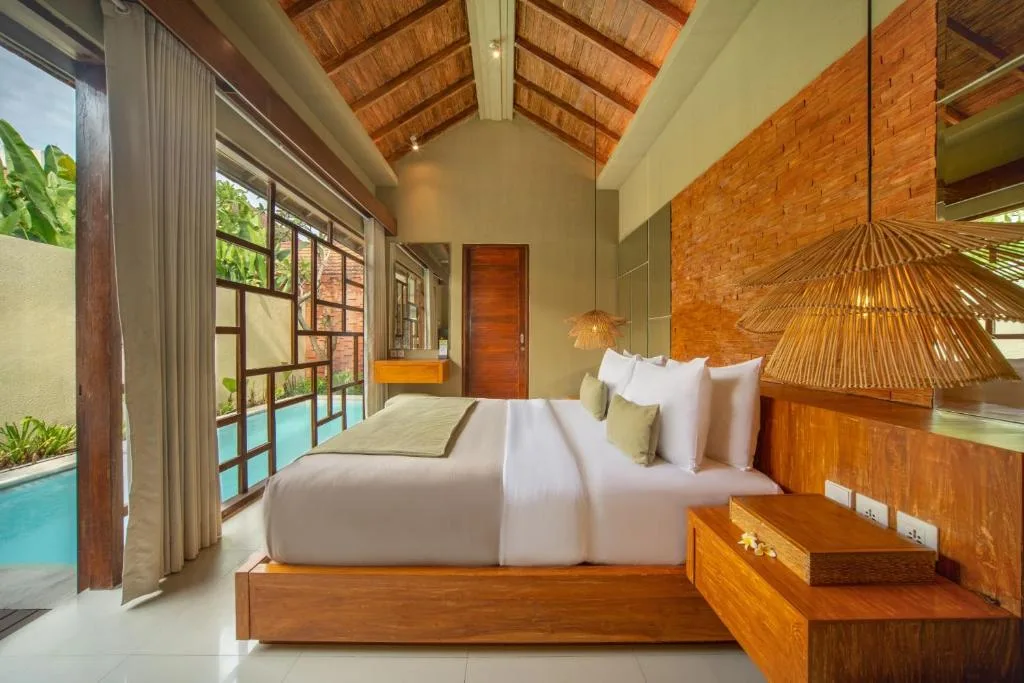 Grand One Bedroom Villa with Private Pool and Bathtub