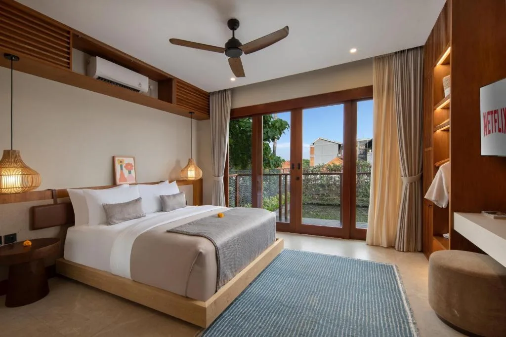 Three Bedroom Villa with Private Pool and Bathtub