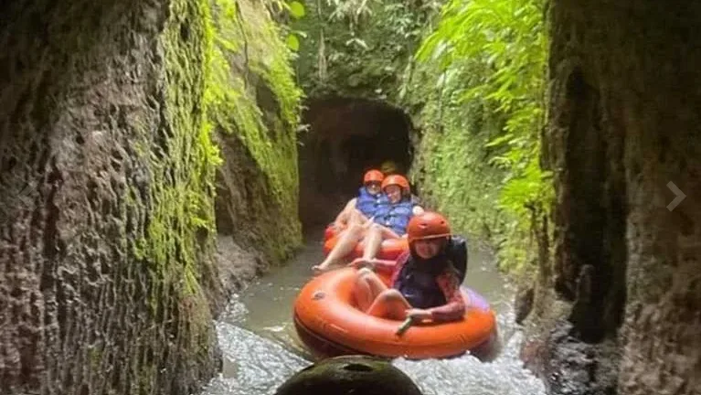 Tubing Tegalallang photo 4